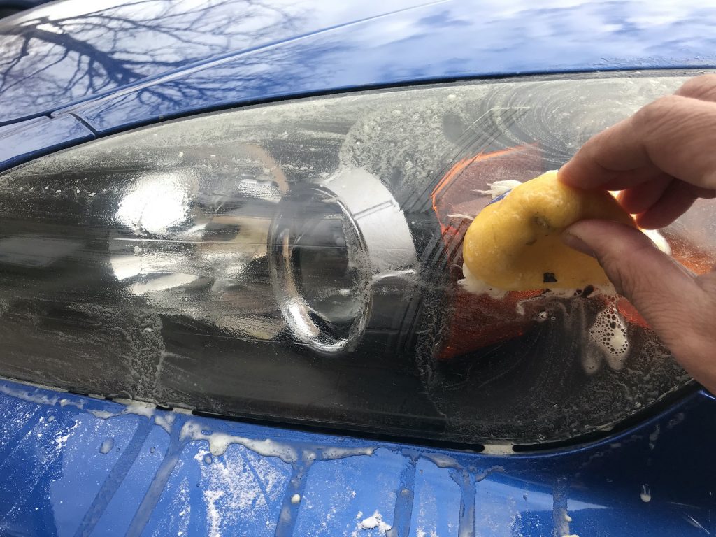 How To Clean Headlights With Lemon